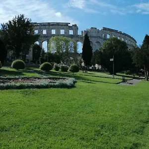 Mila , Pula Kroatien